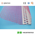 Corner net corner protection strip